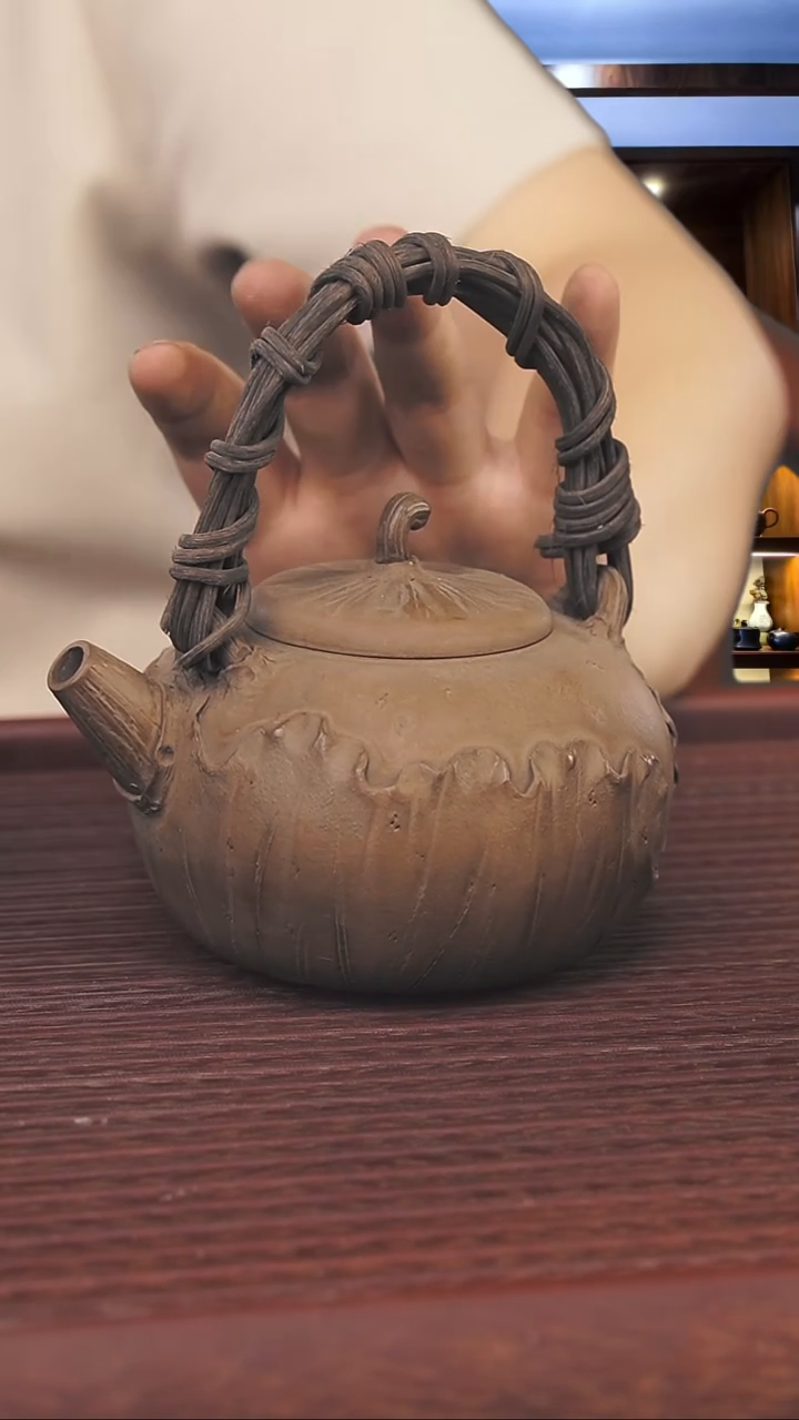 茶壶紫砂260cc顾氏手工紫砂