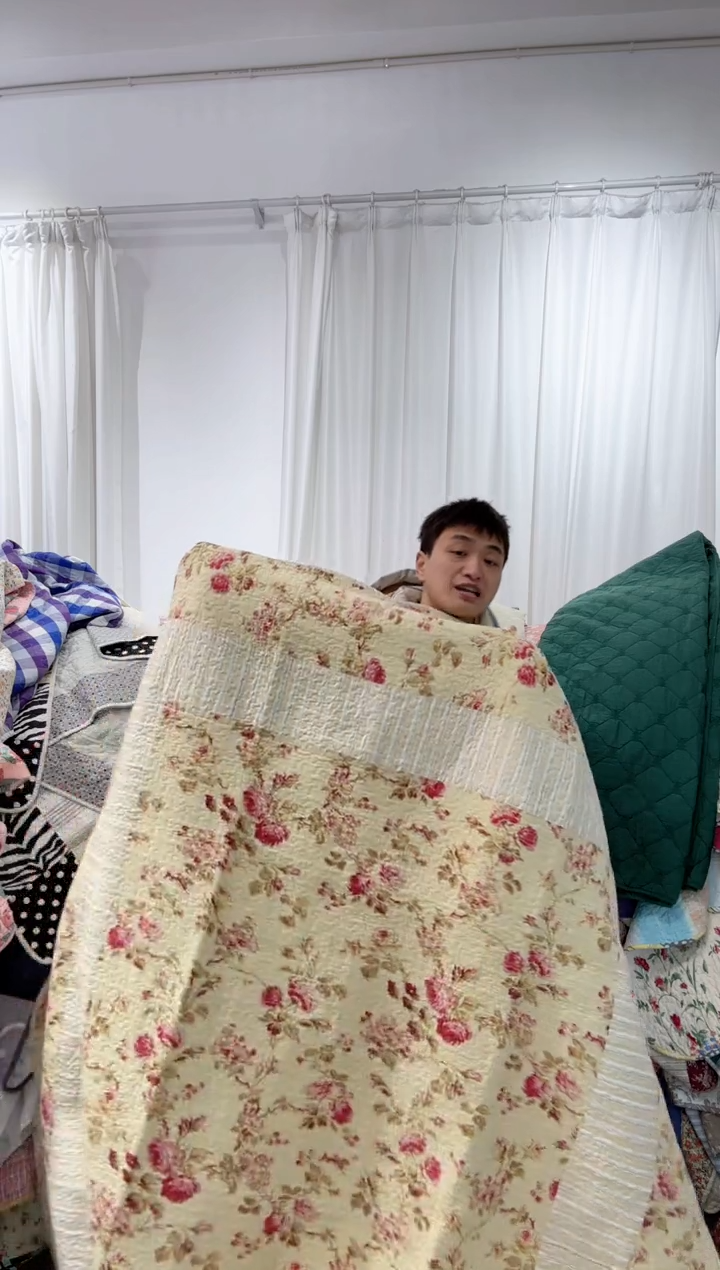 棉170*210纯棉床盖41号微瑕