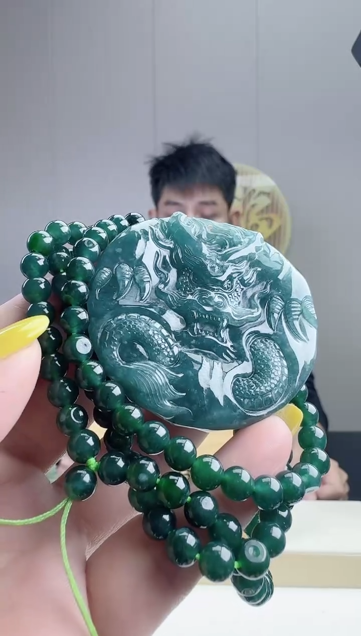 颈饰未镶嵌翡翠天然A货翡翠  多样性随机发其一