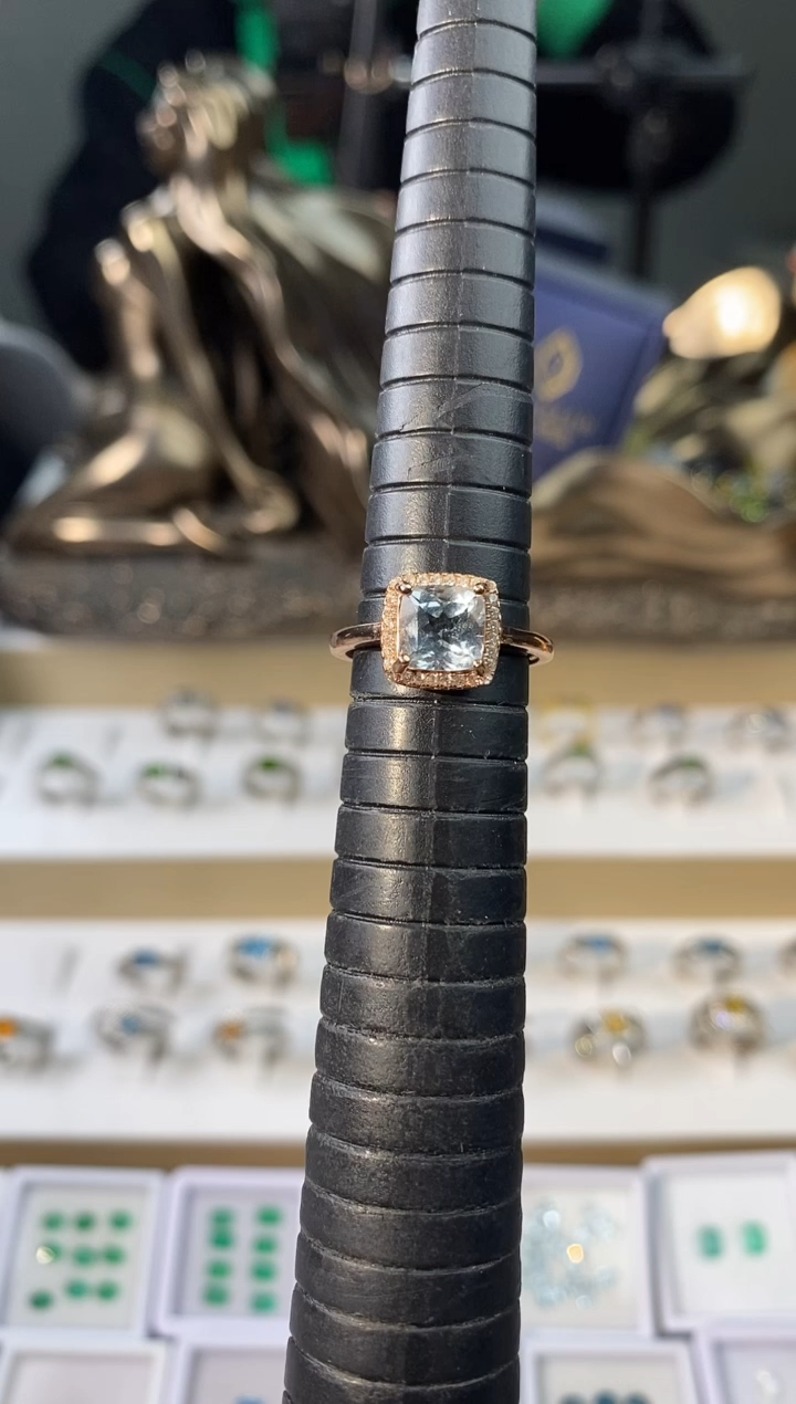 【闪购商品】海蓝宝石戒圈银S925镀金镶嵌11111111