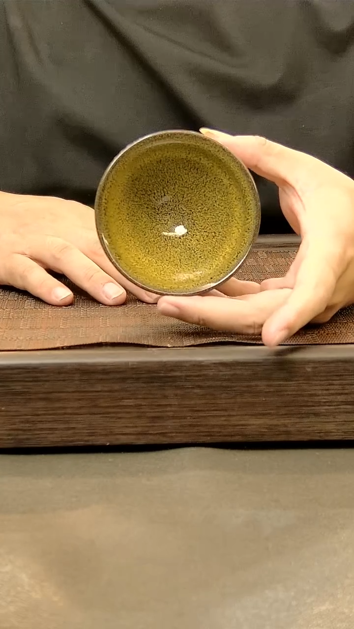 茶盏24.。。。。。。。。