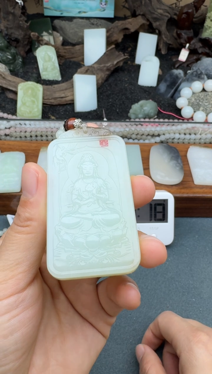 和田玉未镶嵌颈饰2