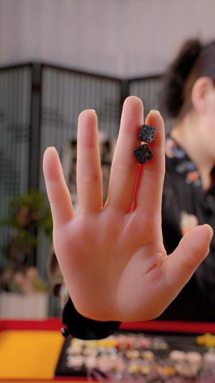 刺绣爱**宝非遗苏绣手工饰品