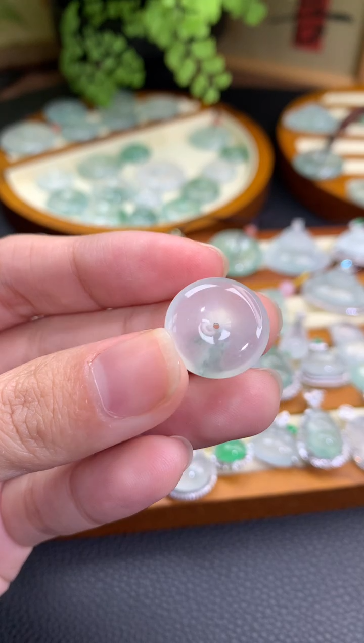 【闪购商品】翡翠项链未镶嵌平安扣
