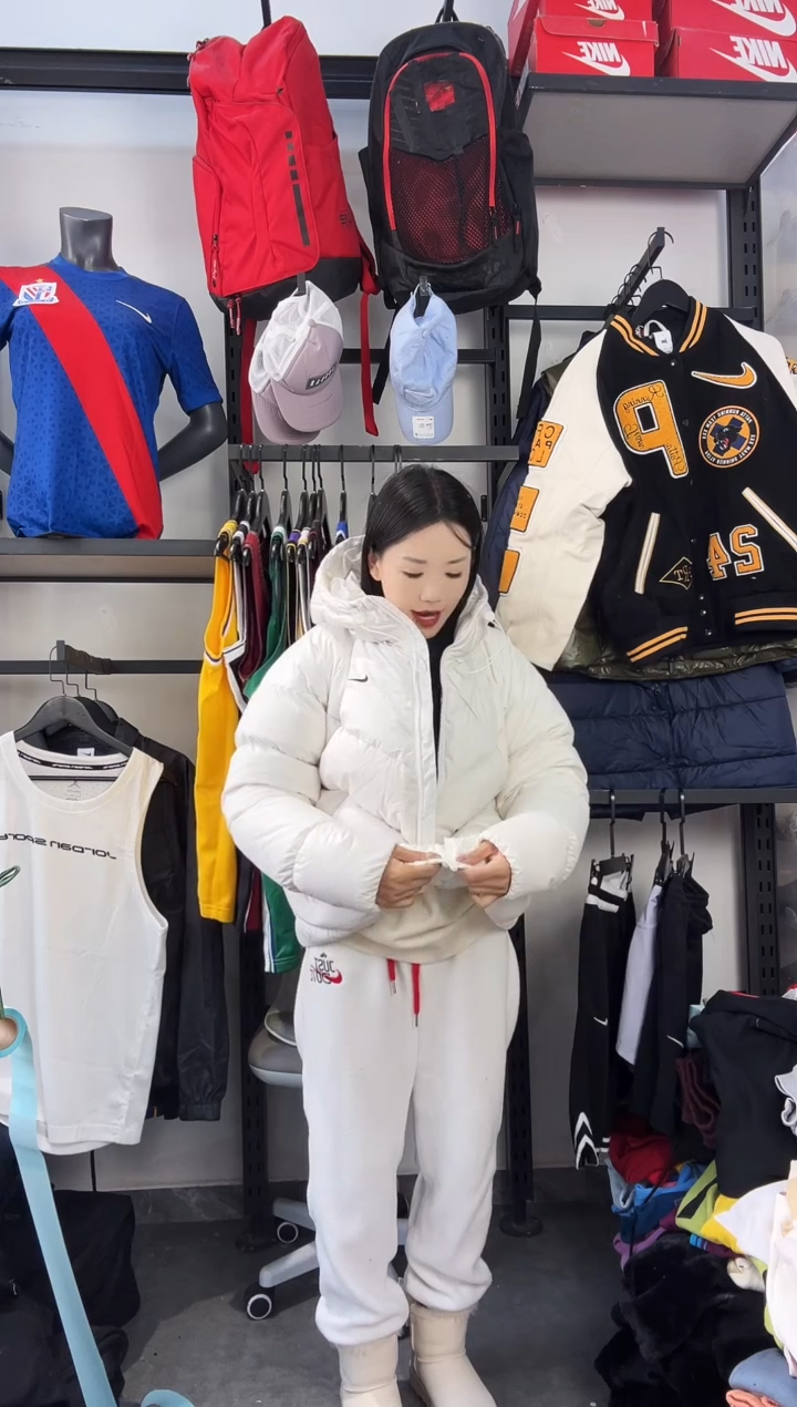 512 闪购编码 Nike/Joedan运动卫衣裤以直播间过款为准尺码·L