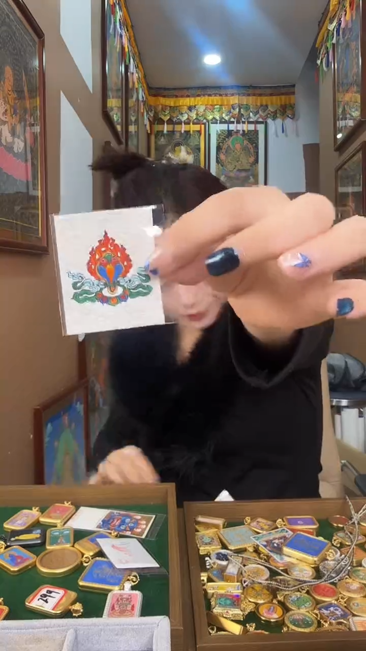 吊坠白财神背卡-热贡纯手绘唐卡