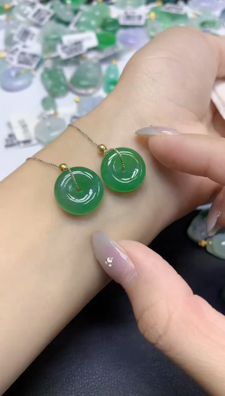 颈饰未镶嵌翡翠天然缅甸翡翠A货百元以上9元证书费自理