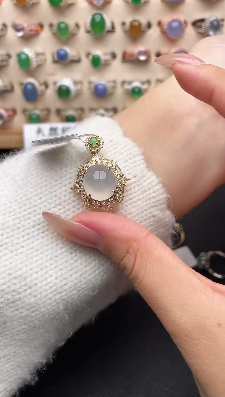 未镶嵌戒指翡翠一物一证一礼盒