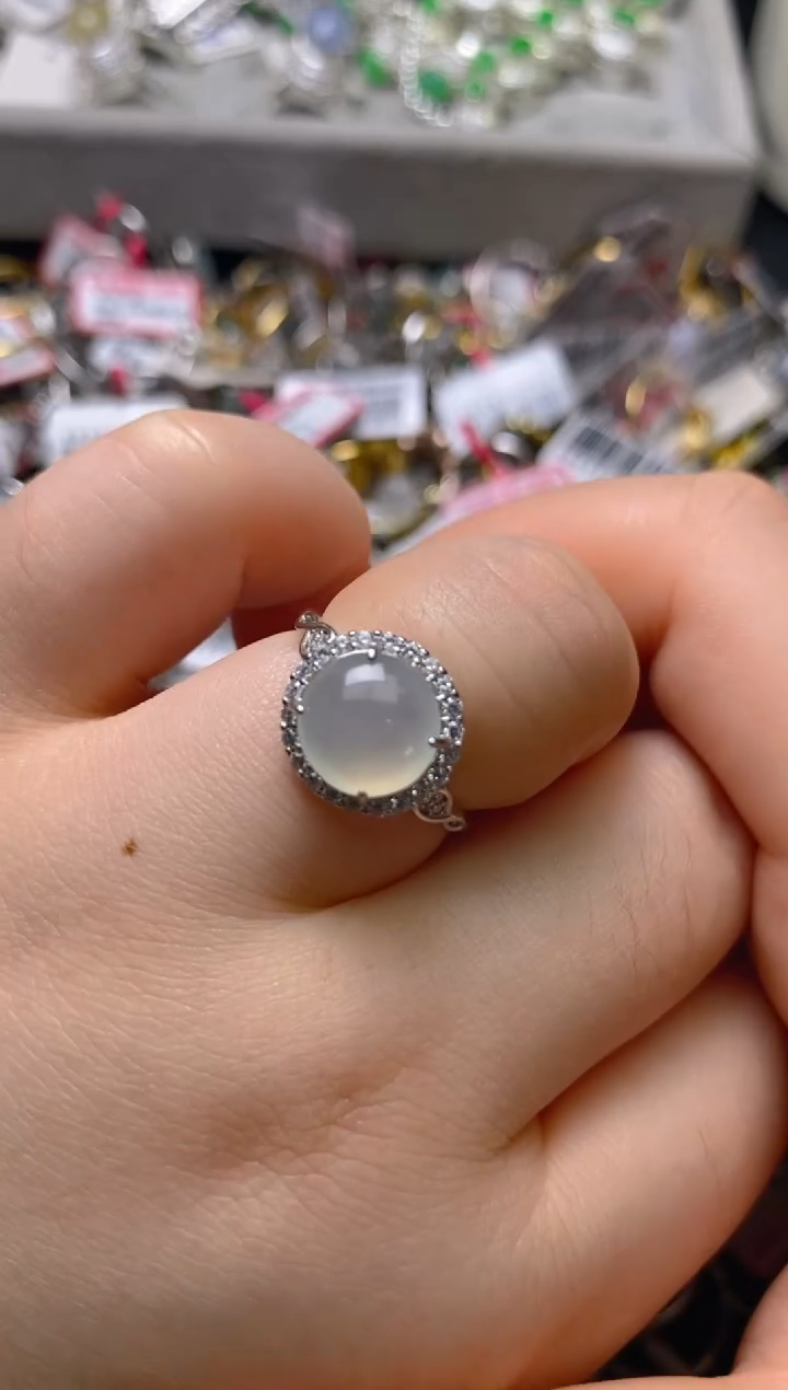 银S925镶嵌戒指翡翠百内无证书