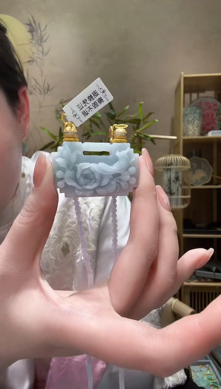 【闪购商品】翡翠颈饰未镶嵌吊坠