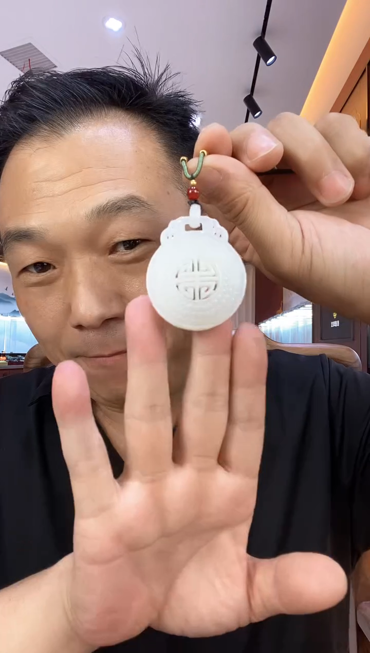 玉L高端时尚精品仿古福白吊坠多样性发一件