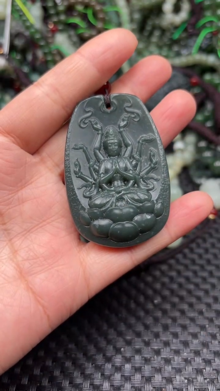 【闪购商品】和田玉颈饰未镶嵌1