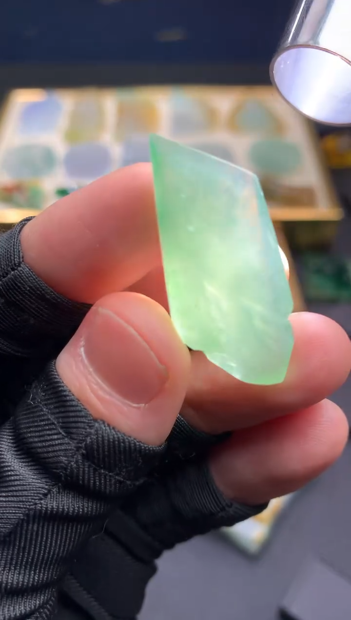 【闪购商品】定制翡翠未镶嵌