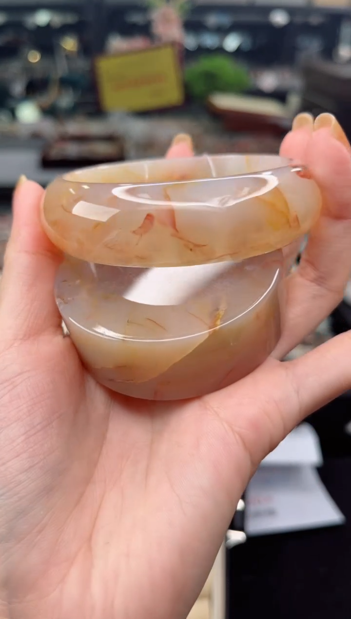 【闪购商品】石英质玉手镯未镶嵌63圈口（赠品镯心）66833