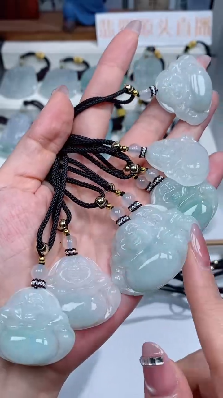 颈饰未镶嵌翡翠吊坠团购多样性发一件