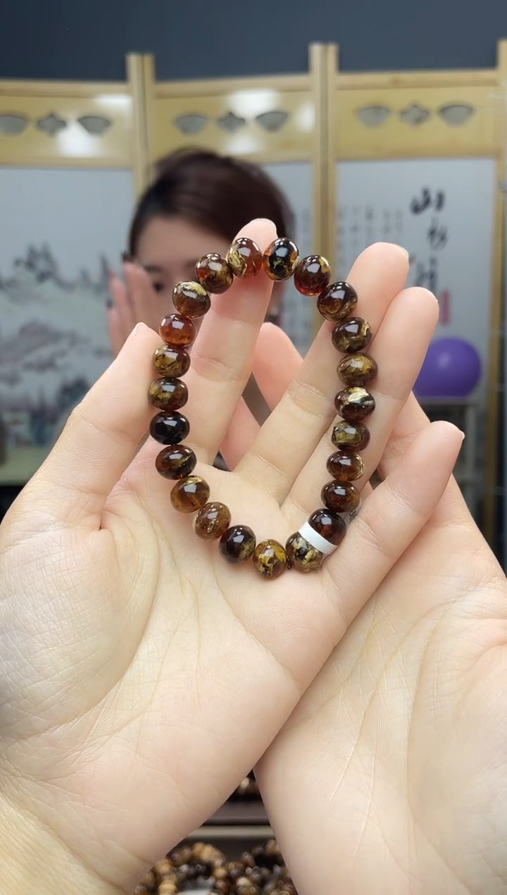 【闪购商品】琥珀裸石未镶嵌9+溶洞108