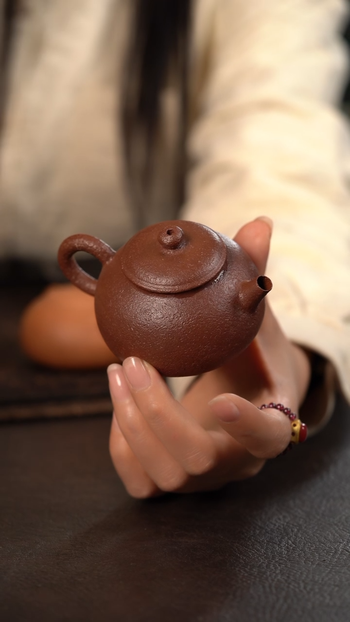 【闪购商品】杯君心福利陶瓷杯周边伟壶传统泡壶板栗A