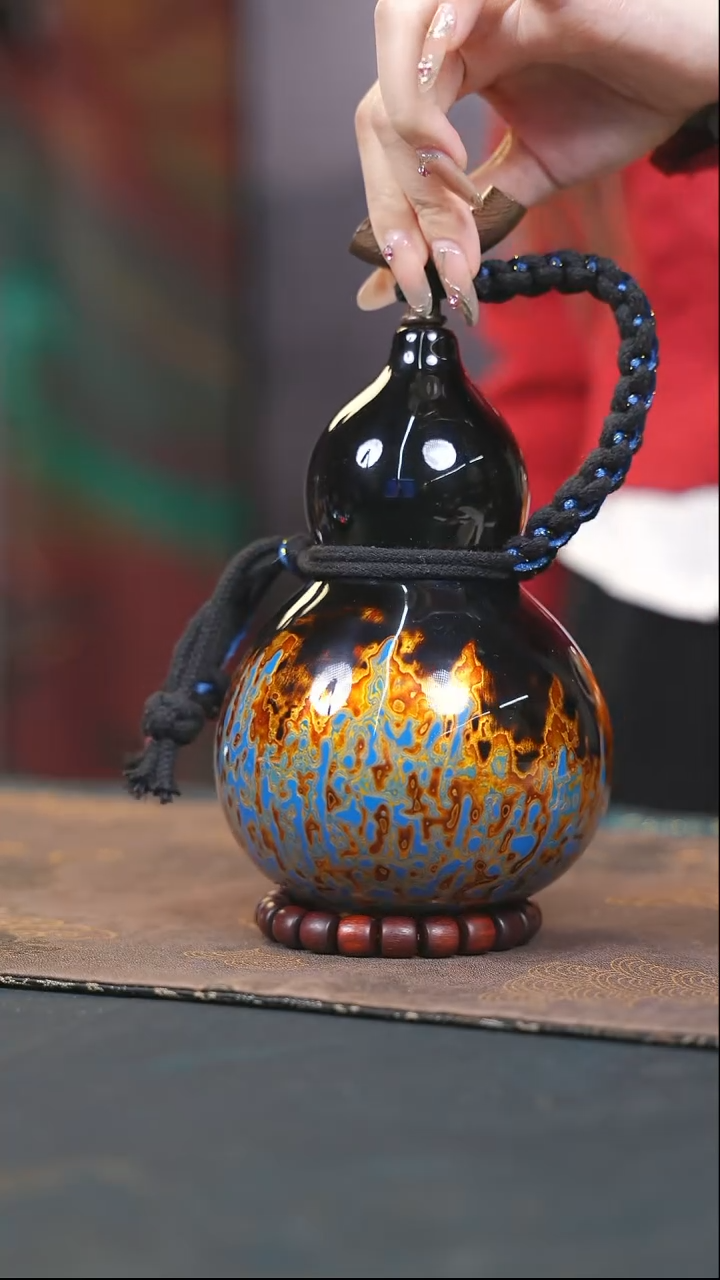 【闪购商品】WN183漆艺酒葫芦不包手串及旋转底座