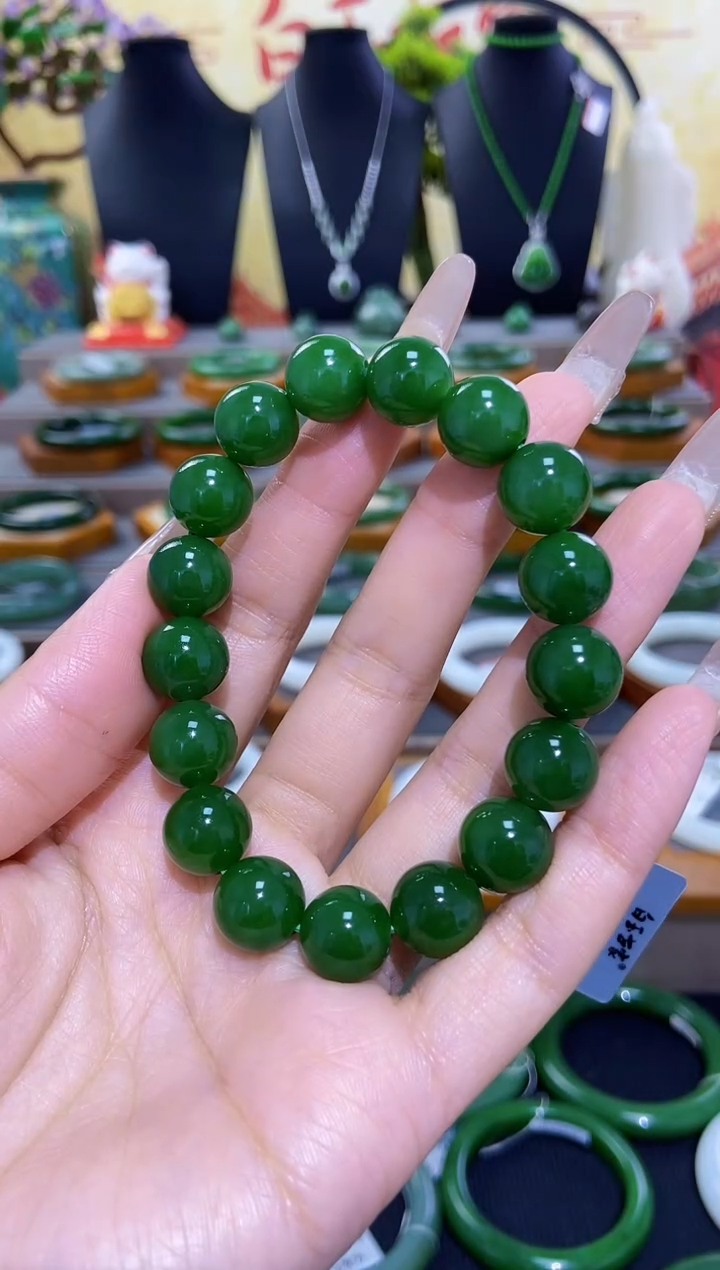 【闪购商品】和田玉手串未镶嵌碧玉绿油漆手串12m