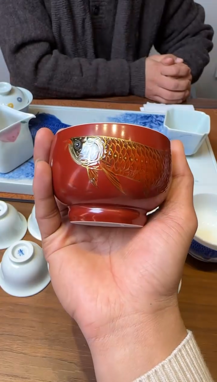 朱清 故宫红日进斗金龙鱼高足圆融杯