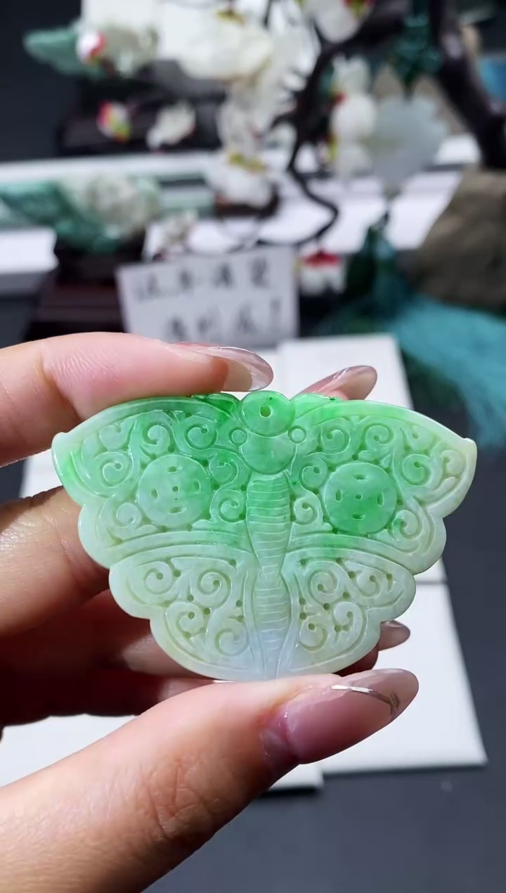 【闪购商品】翡翠颈饰未镶嵌天然缅甸翡翠A货