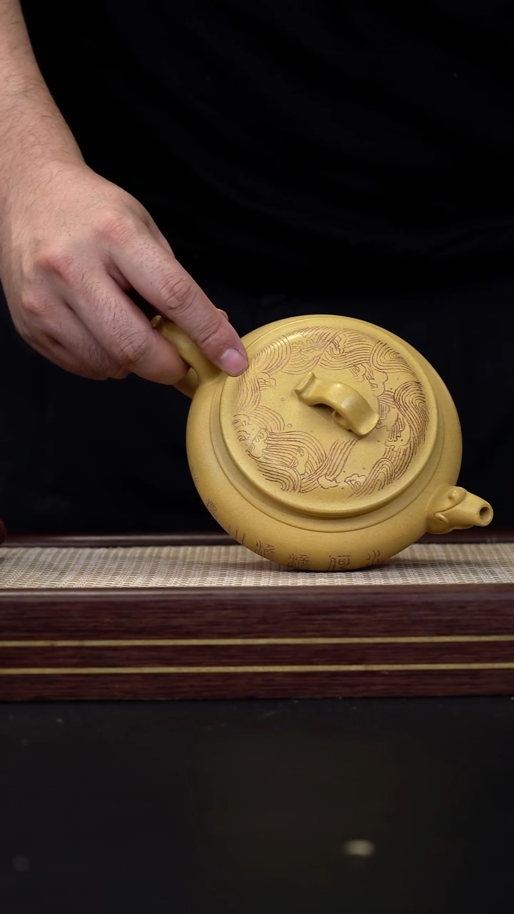 茶壶紫砂本绿 大观海听涛