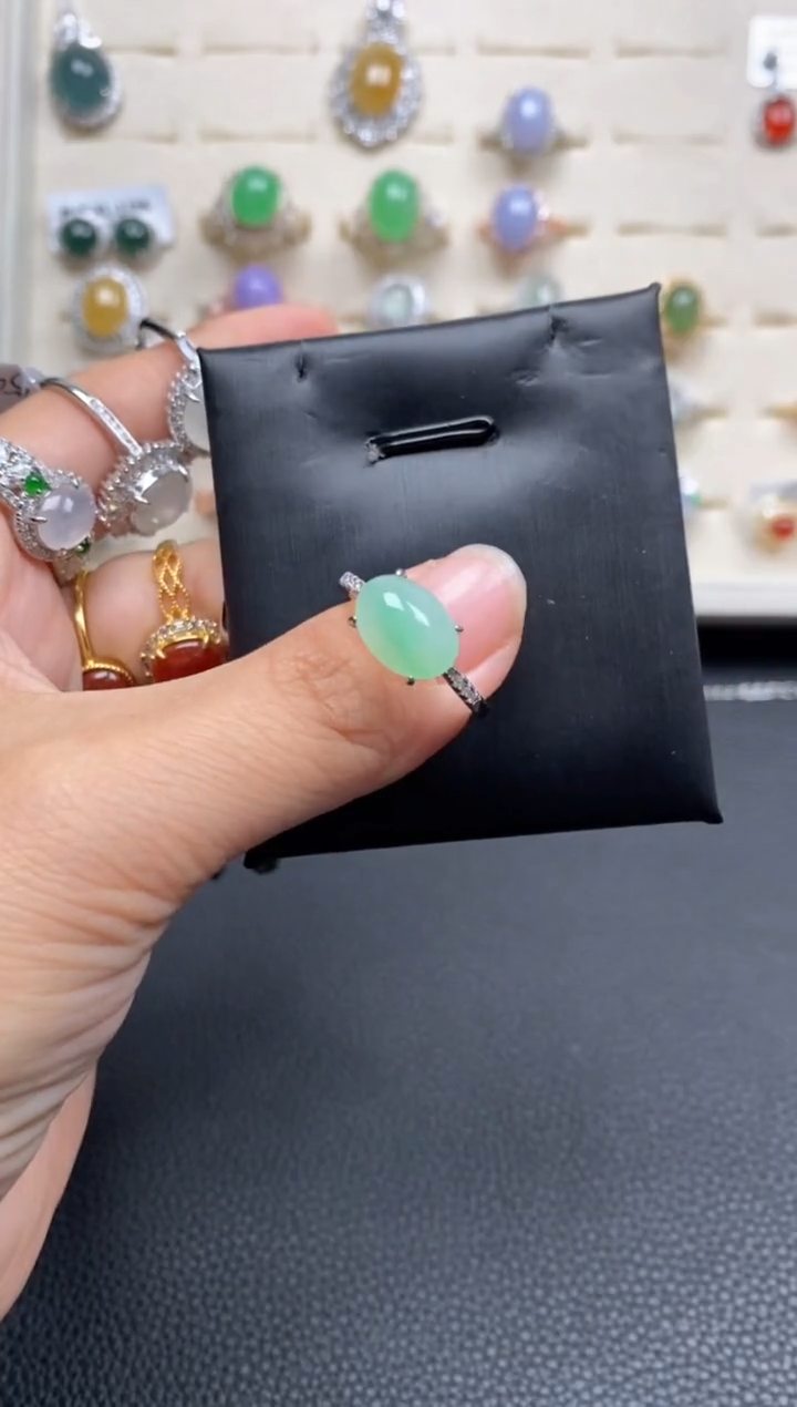 【闪购商品】翡翠戒指银S925镶嵌1111