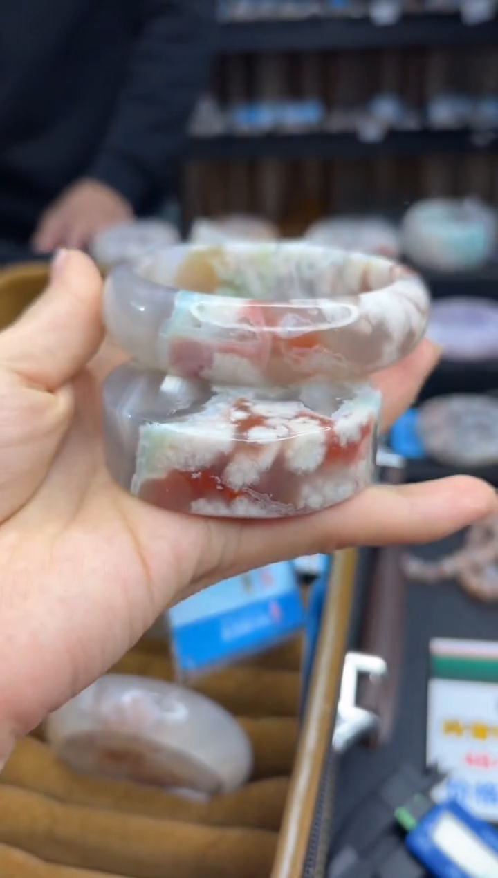 【闪购商品】石英质玉手镯未镶嵌787（62圈赠送镯心）