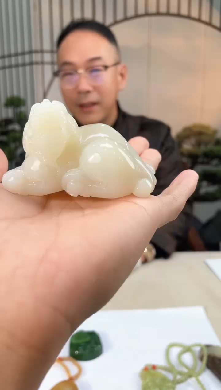 【闪购商品】定制和田玉多样性发货怕一发一 6204