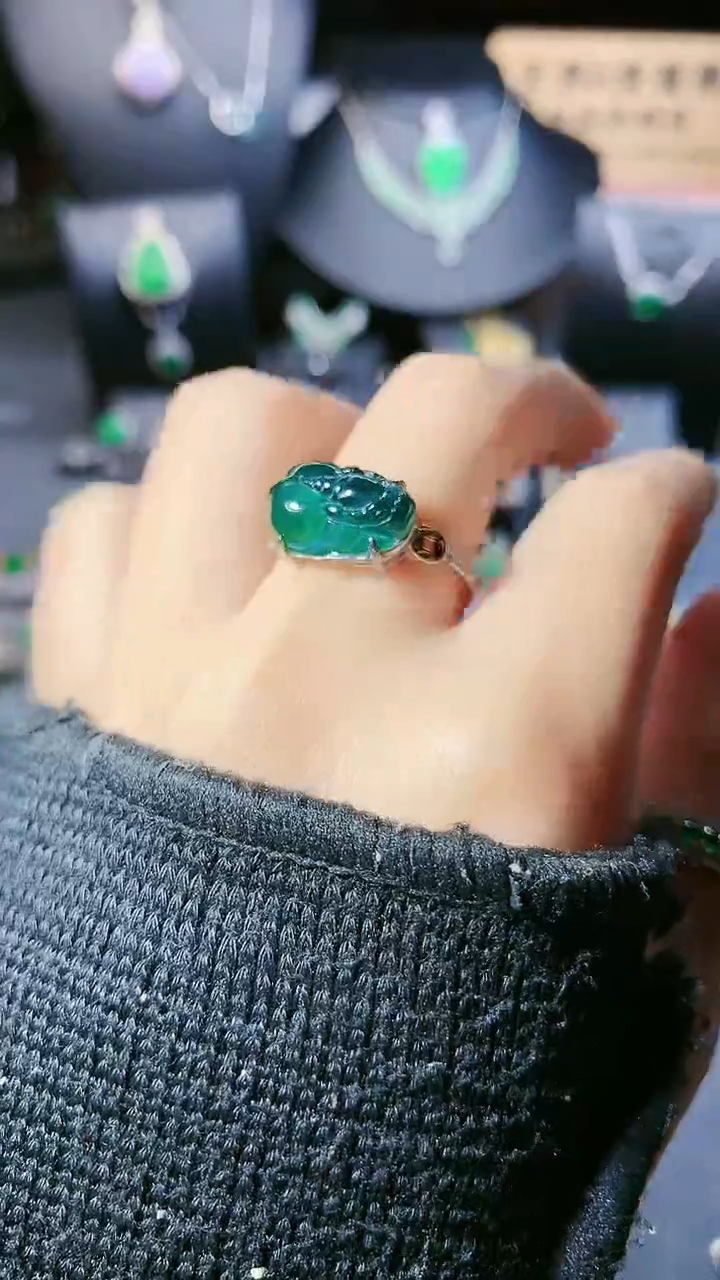【闪购商品】翡翠戒指银S925镶嵌戒指