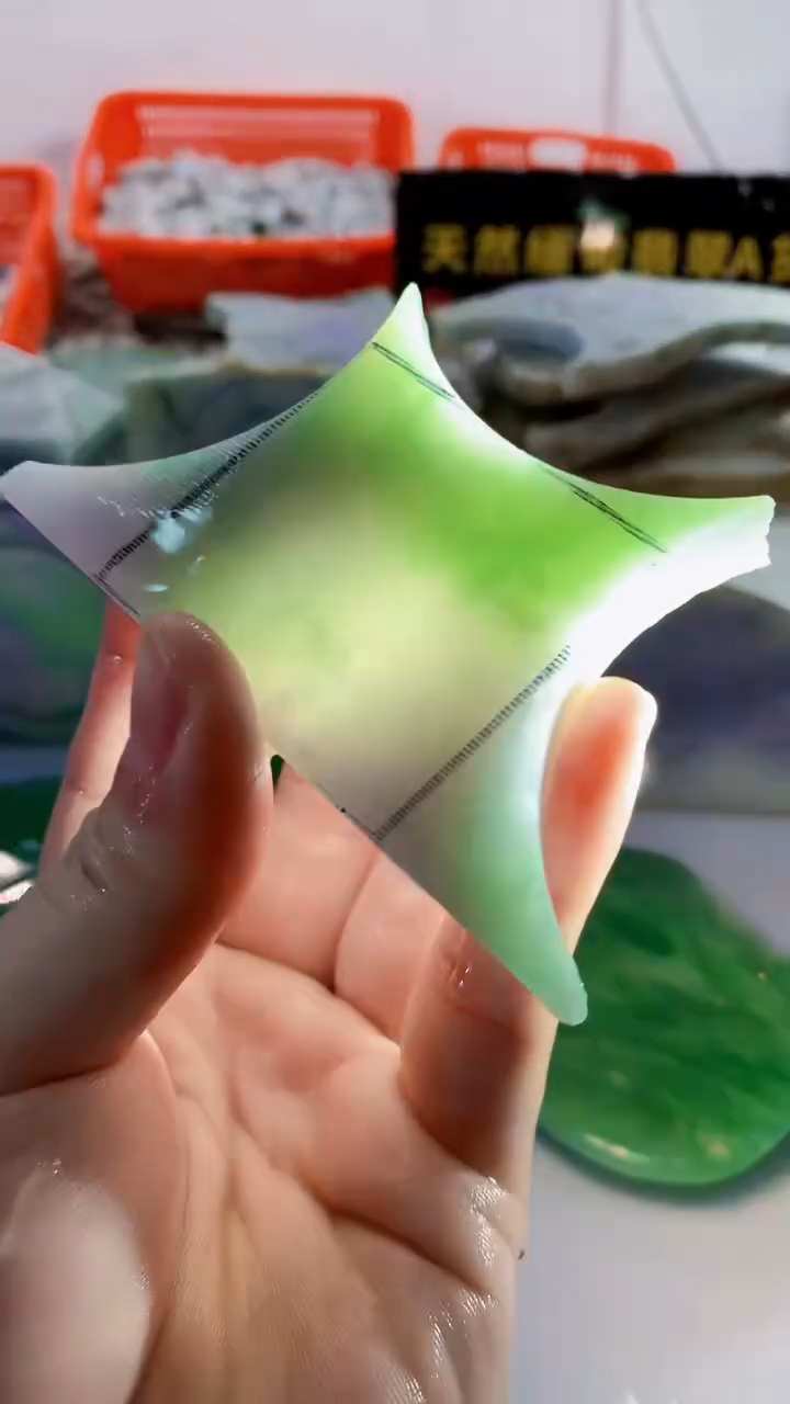 颈饰未镶嵌翡翠缅甸A货翡翠775