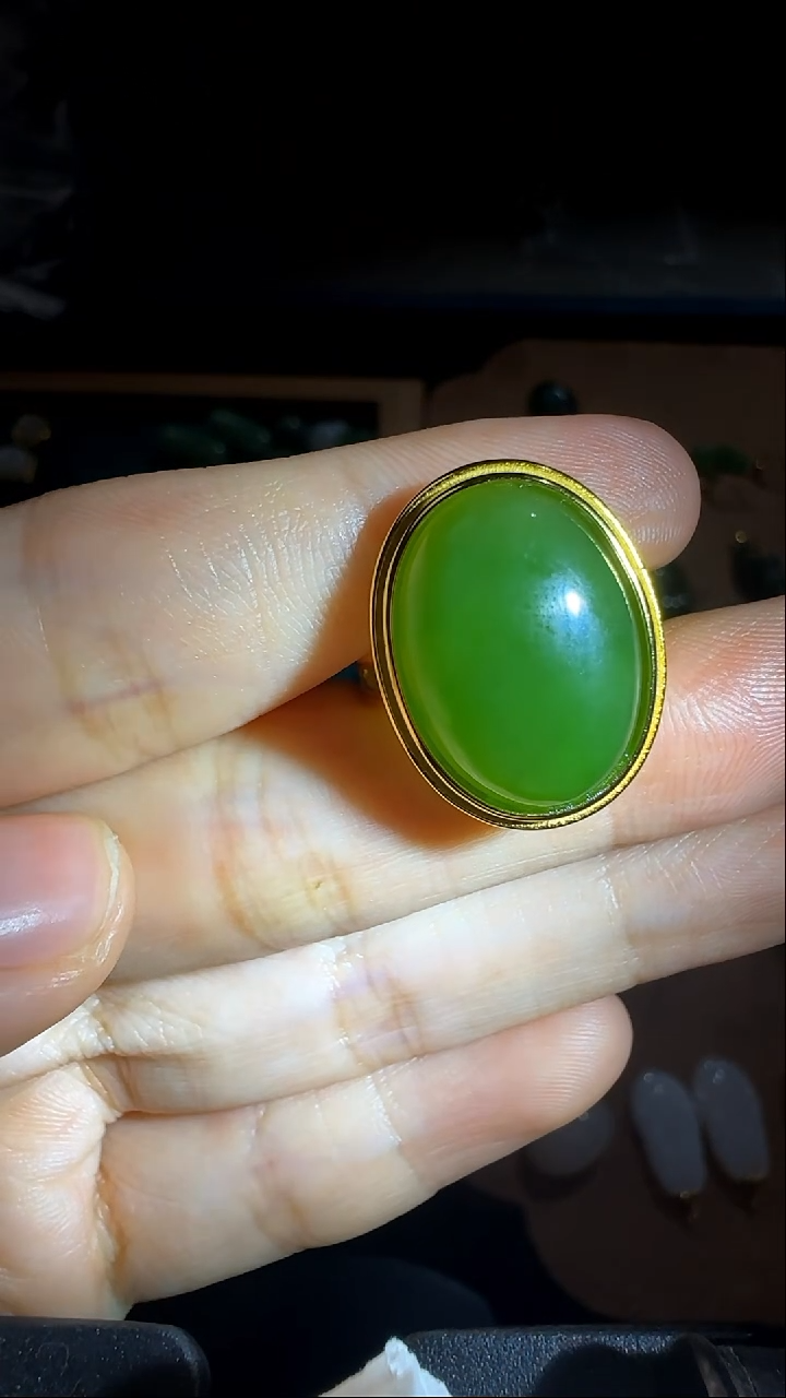 银S925镶嵌戒指和田玉和田玉碧玉戒指