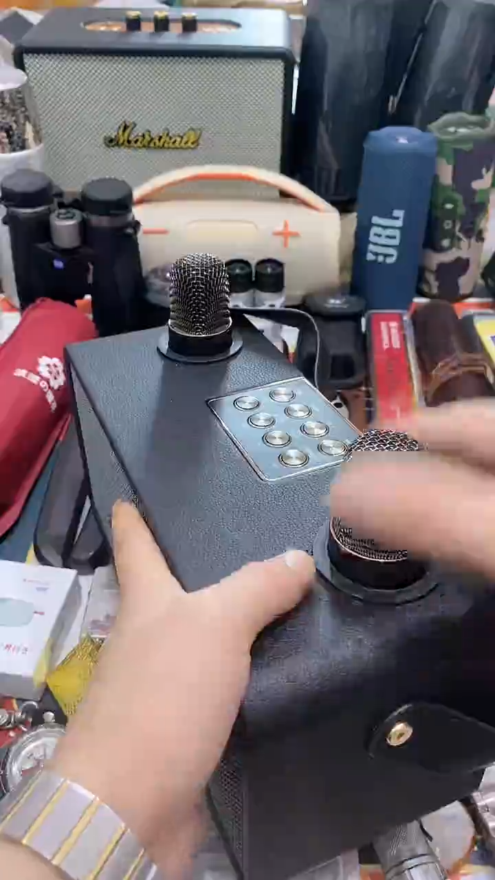 瓷片闪购商品 如图所示