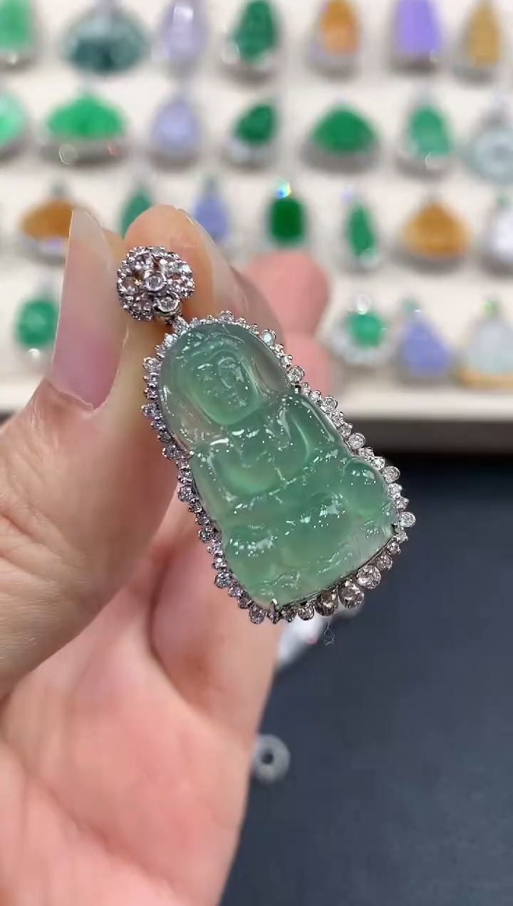 【闪购商品】翡翠吊坠(不含链)18K金镶嵌C34  