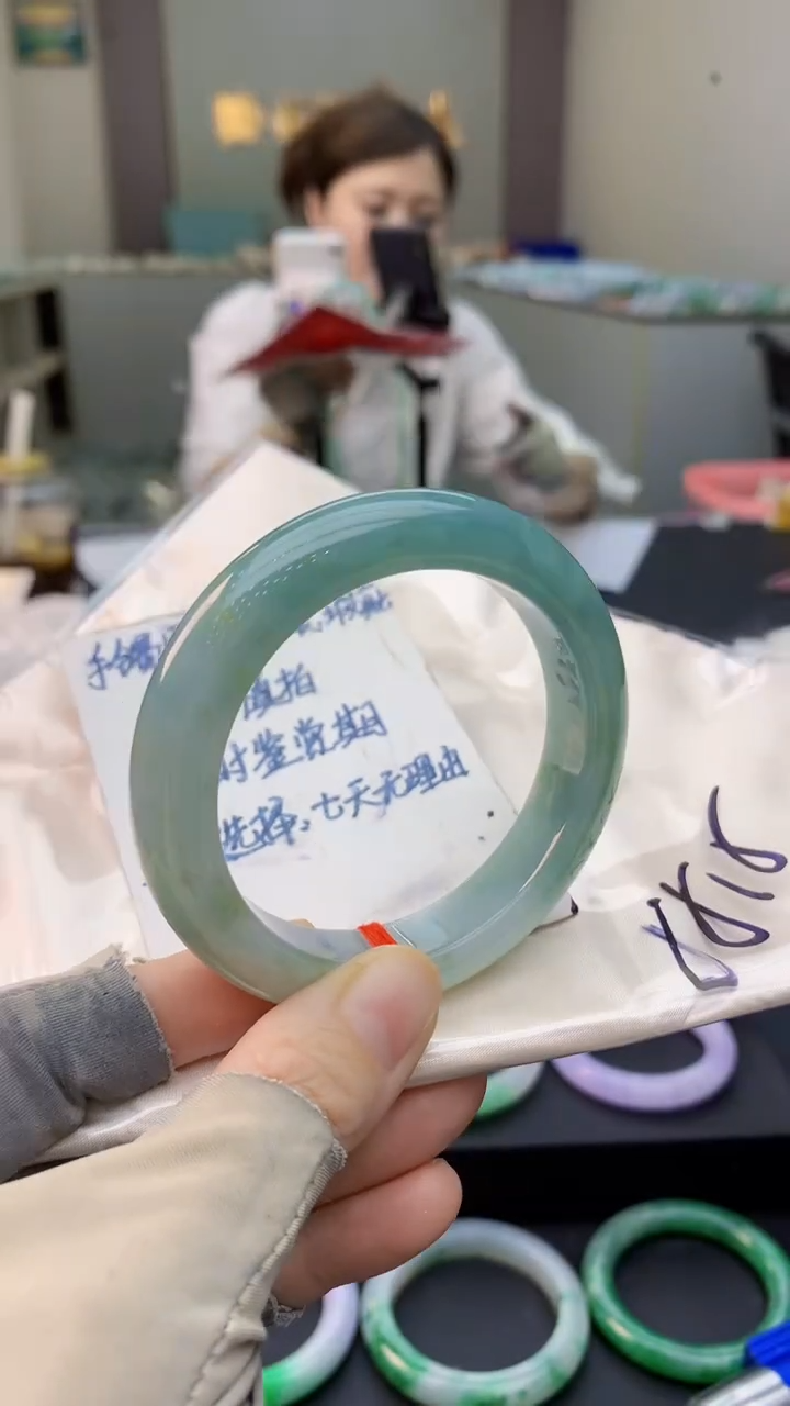 未镶嵌手镯翡翠0920014719