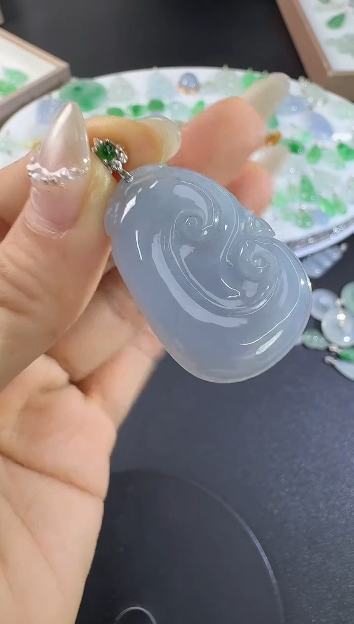 颈饰18K金镶嵌翡翠H1204-1501-562