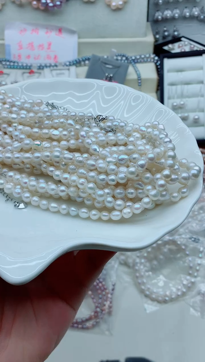 颈饰未镶嵌淡水珍珠多样性发其一（非无瑕）