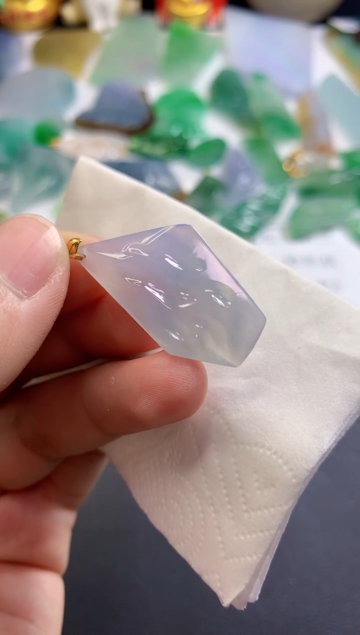 【闪购商品】翡翠吊坠(不含链)未镶嵌415