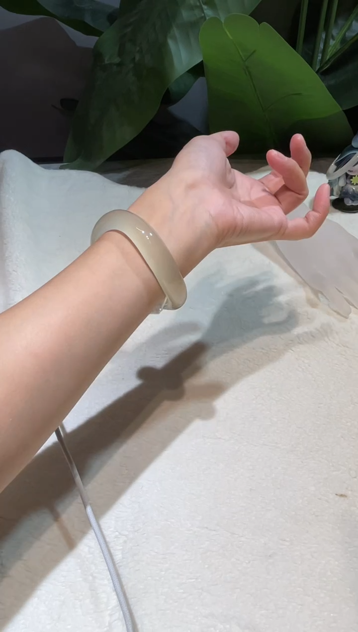 手镯玛瑙/玉髓未镶嵌53.7鉴赏期48小时