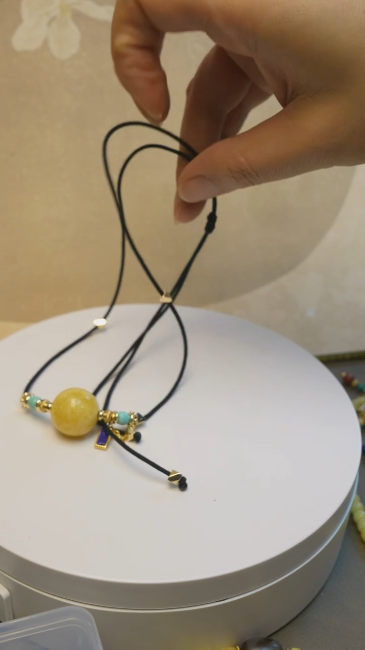 无非金属橘**?橘子给闺蜜的锁骨