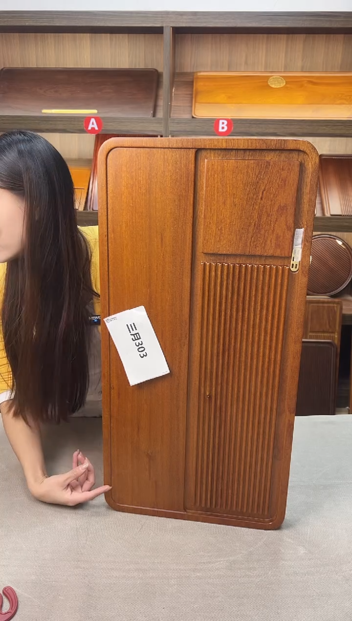 微瑕花梨木品意  70*35*4  编码三月303