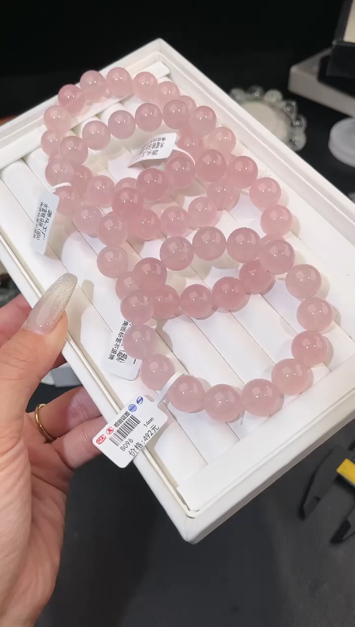 【闪购商品】水晶手链未镶嵌多样性发一粉晶14mm