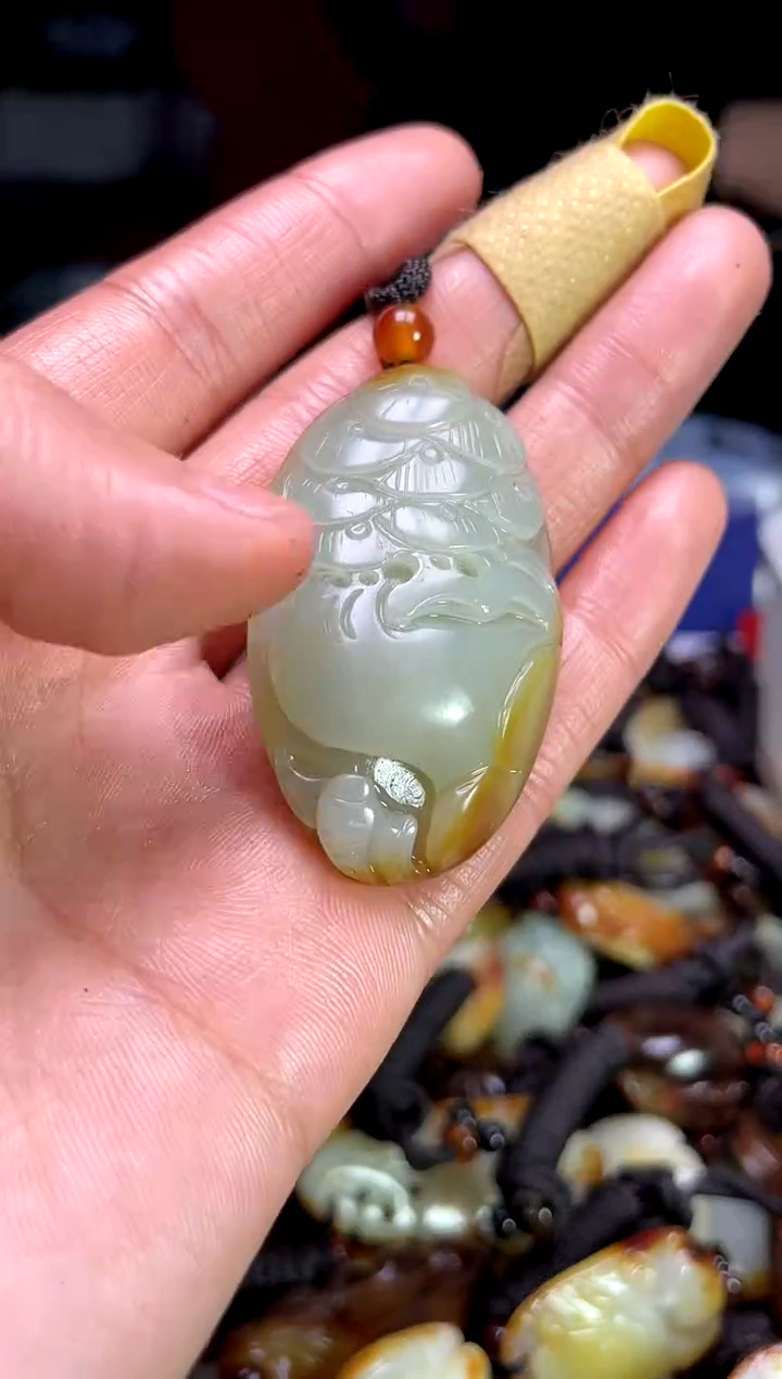 【闪购商品】和田玉颈饰未镶嵌1