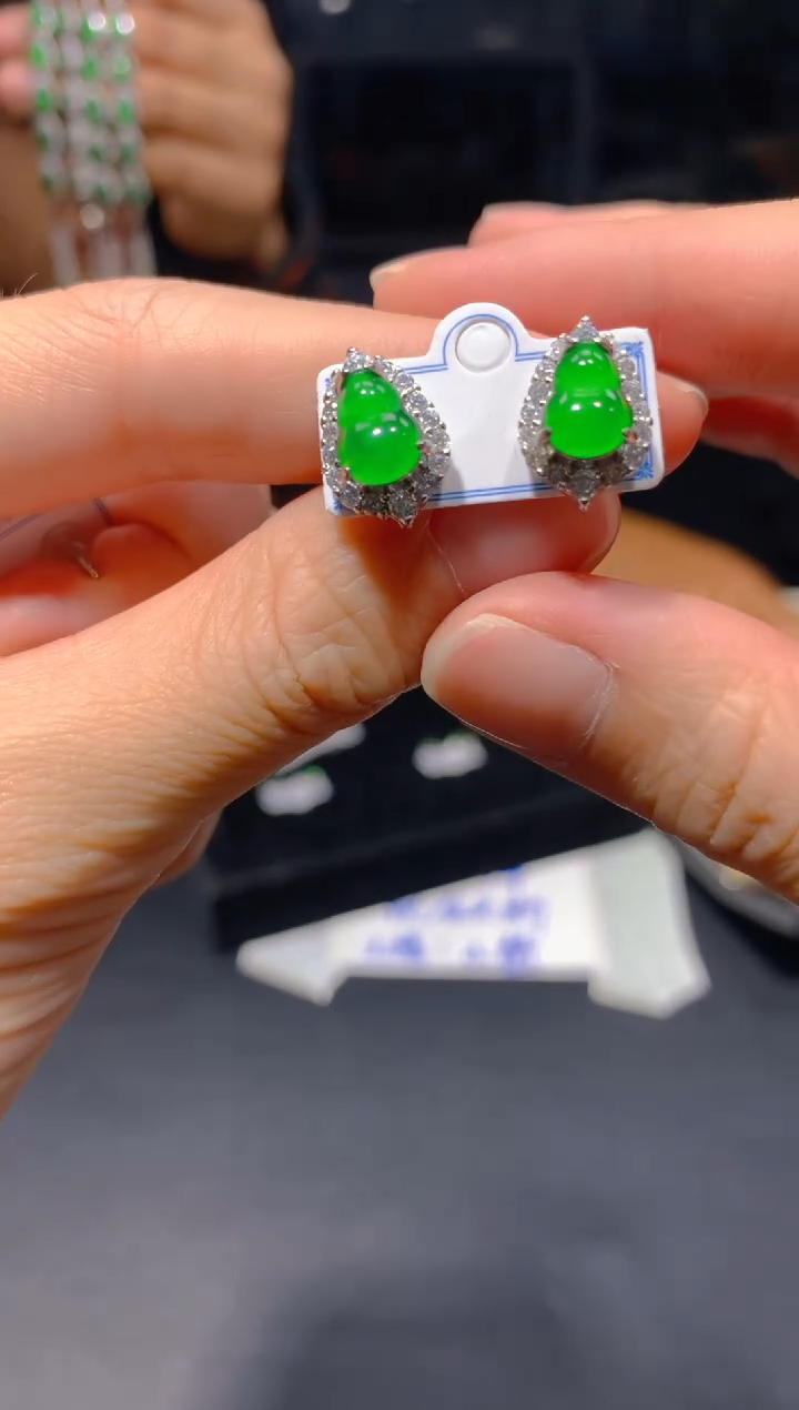 【闪购商品】定制翡翠未镶嵌23多样性发货(发其一）