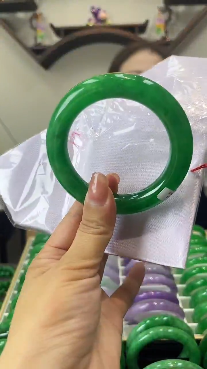 【闪购商品】砖雕a76 圈口60 独货手镯