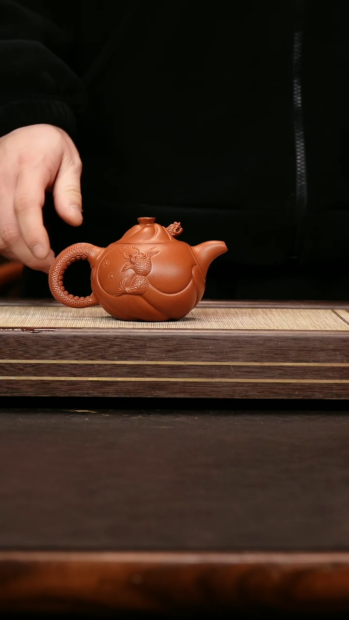 茶壶紫砂小煤窑朱泥 鱼化龙