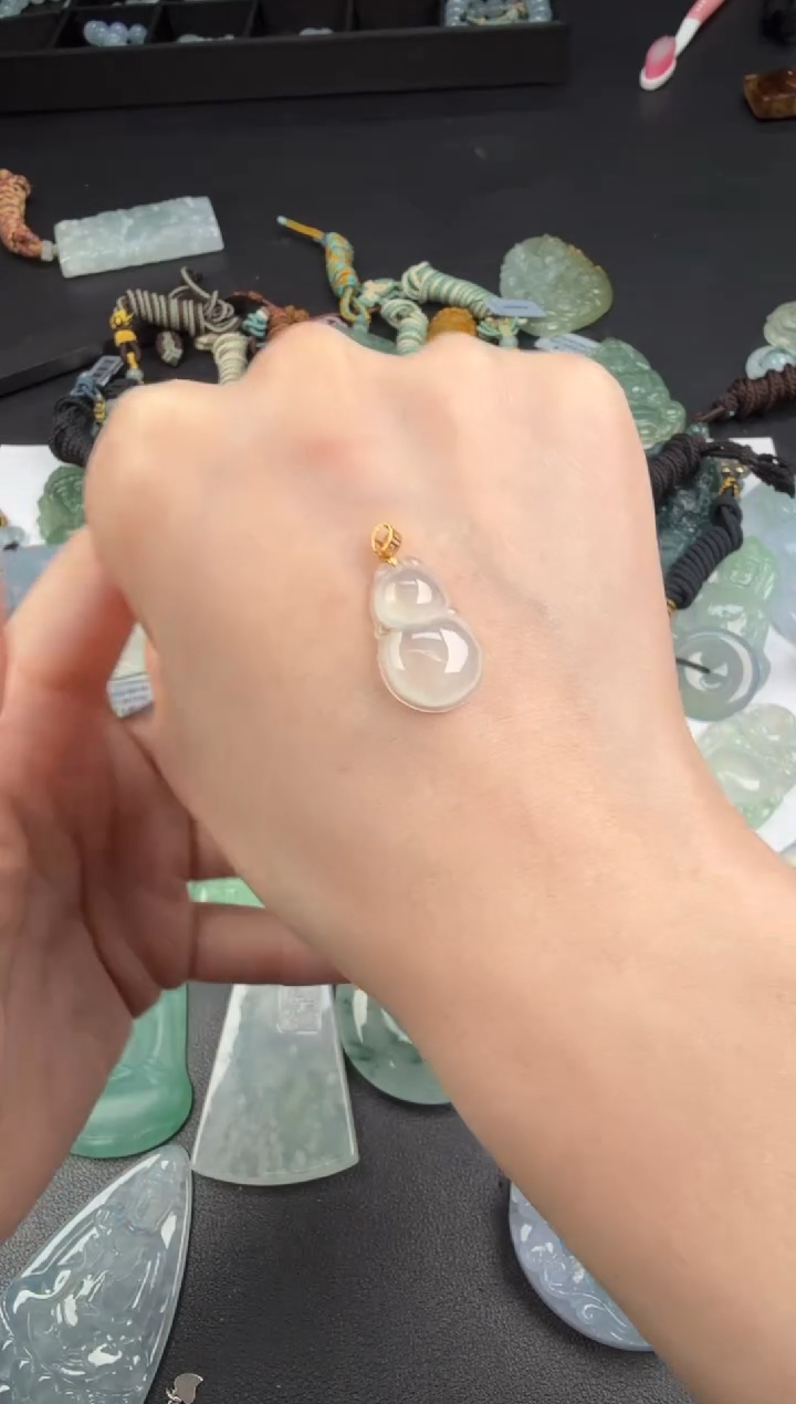 吊坠(不含链)18K金镶嵌翡翠翡翠饰品-230