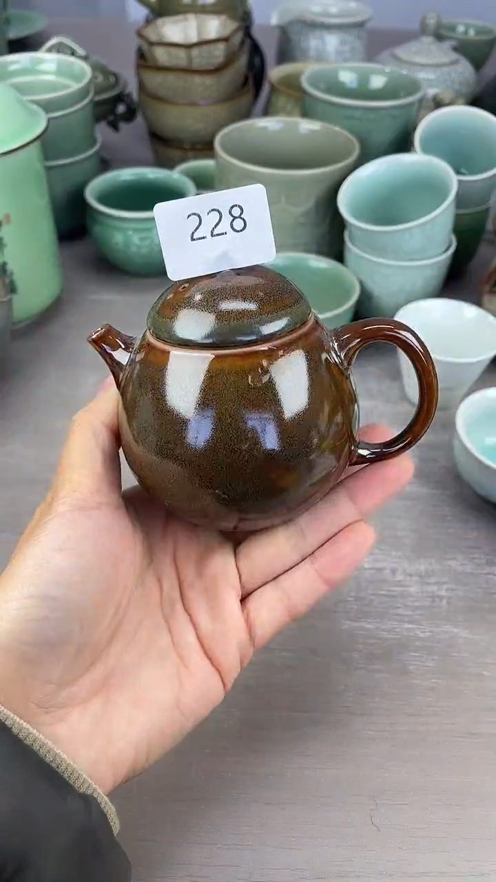 青瓷仓储清仓福利微暇228