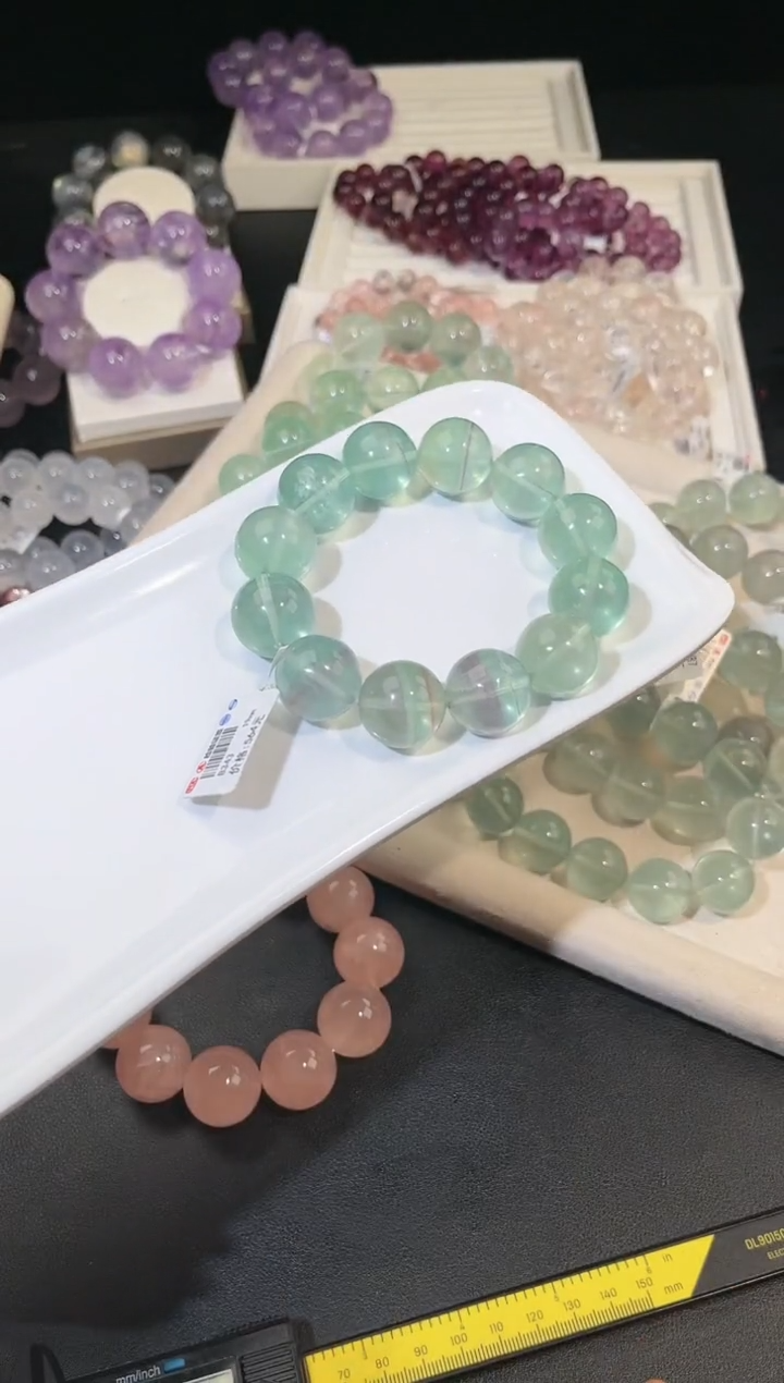 手链未镶嵌萤石多样性发一薄荷曼波19mm