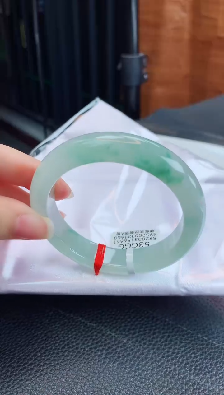 【闪购商品】翡翠手镯未镶嵌缅甸天然翡翠A货手镯